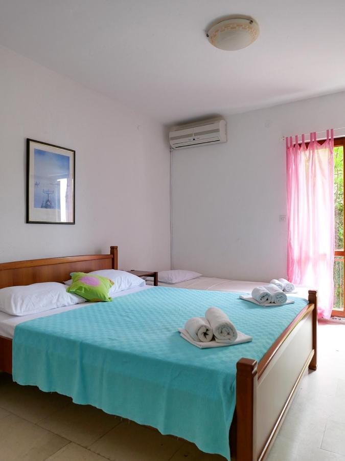 Apartments Almaja Villa Petrovac المظهر الخارجي الصورة