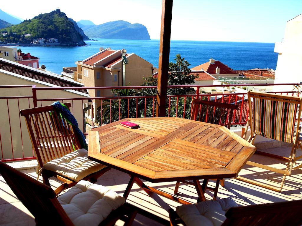 Apartments Almaja Villa Petrovac الغرفة الصورة