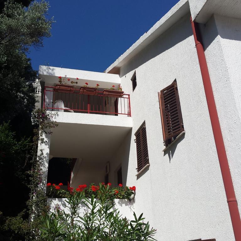Apartments Almaja Villa Petrovac المظهر الخارجي الصورة